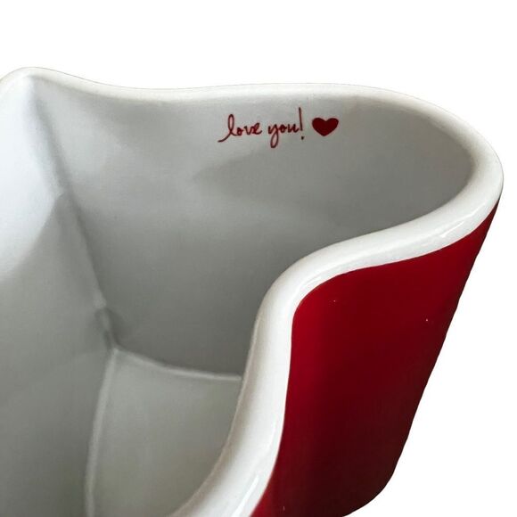 His & Hers Valentine Heart Shaped Mugs 8oz - Picture 5 of 7